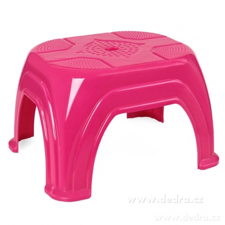 UNIVERZÁLNA stolička z kvalitného plastu
