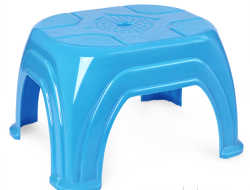 UNIVERZÁLNA stolička z kvalitného plastu modrá