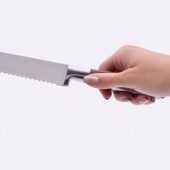 SAKAI professional nôž na pečivo