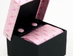 Hodvábna kravata - ružové Diagon kocky