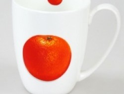 Hrnček z porcelánu - s dekorom pomaranča